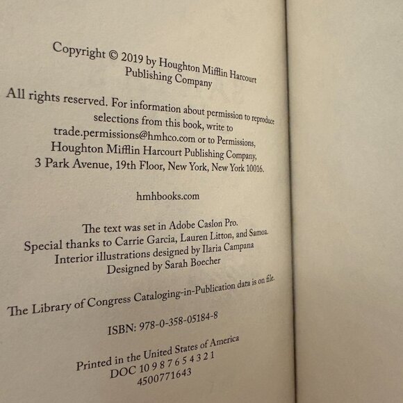 2 for $25 📕Santa's Puppy, Catherine Hapka, Hardcover Youth Book (SKU: 142MI) - Picture 5 of 5